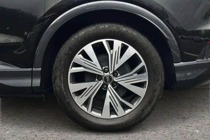 Audi Q4 E-Tron 2023 photo 5