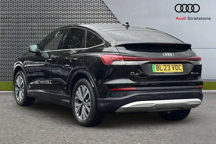 Audi Q4 E-Tron 2023 photo 3