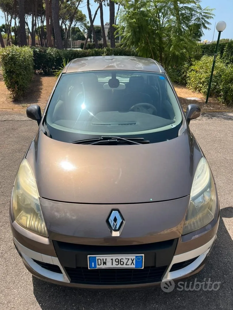 Renault Scenic 2009 photo 4