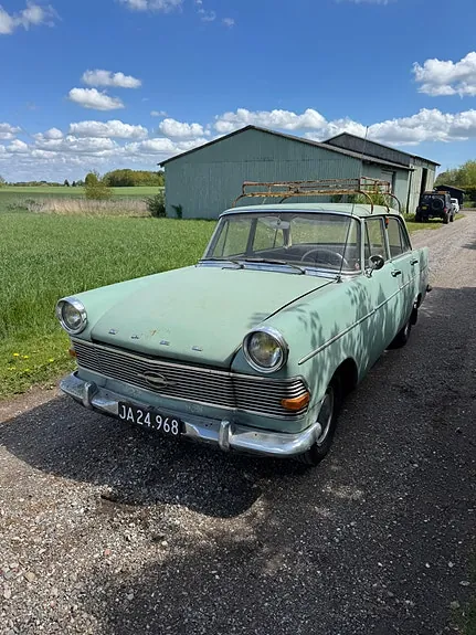 Opel Rekord 1962 photo 5