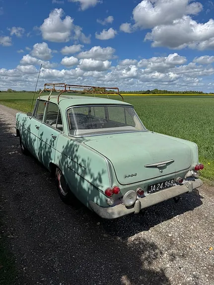 Opel Rekord 1962 photo 4