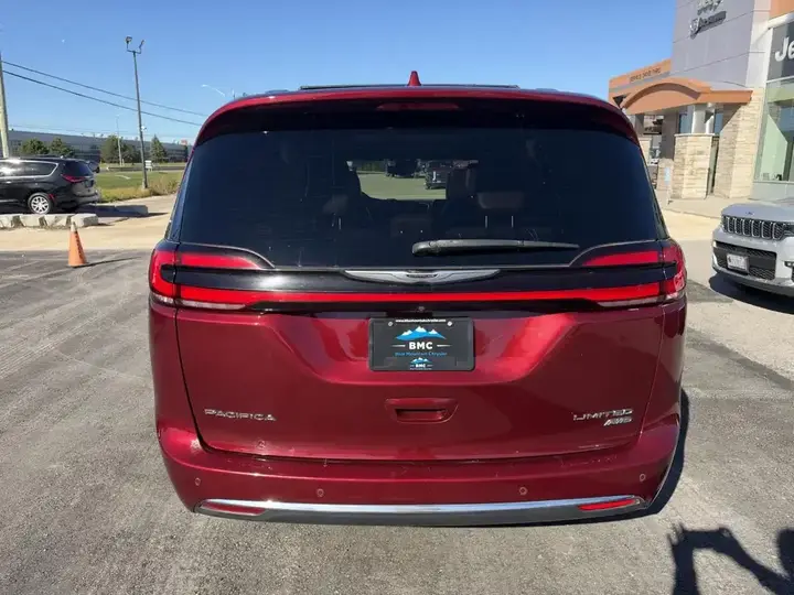 Chrysler Pacifica 2021 photo 4