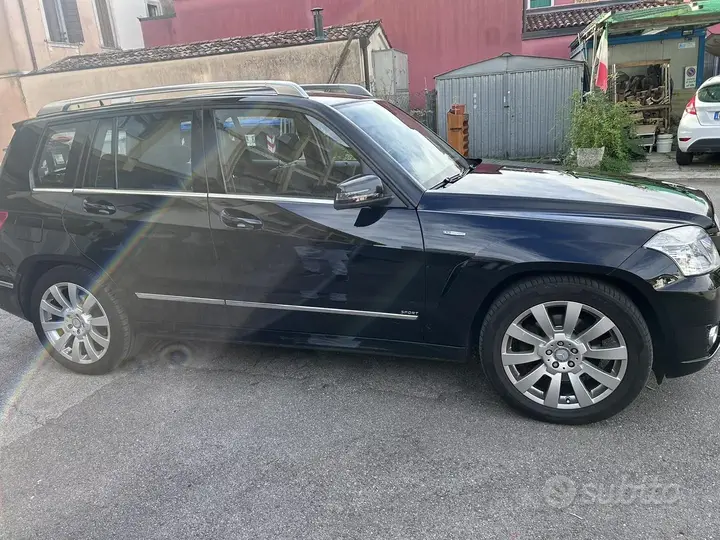 Mercedes-Benz Glk 2011 photo 4