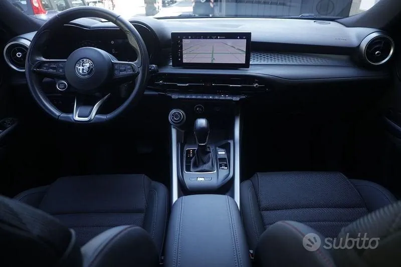 Alfa Romeo Tonale 2023 photo 2