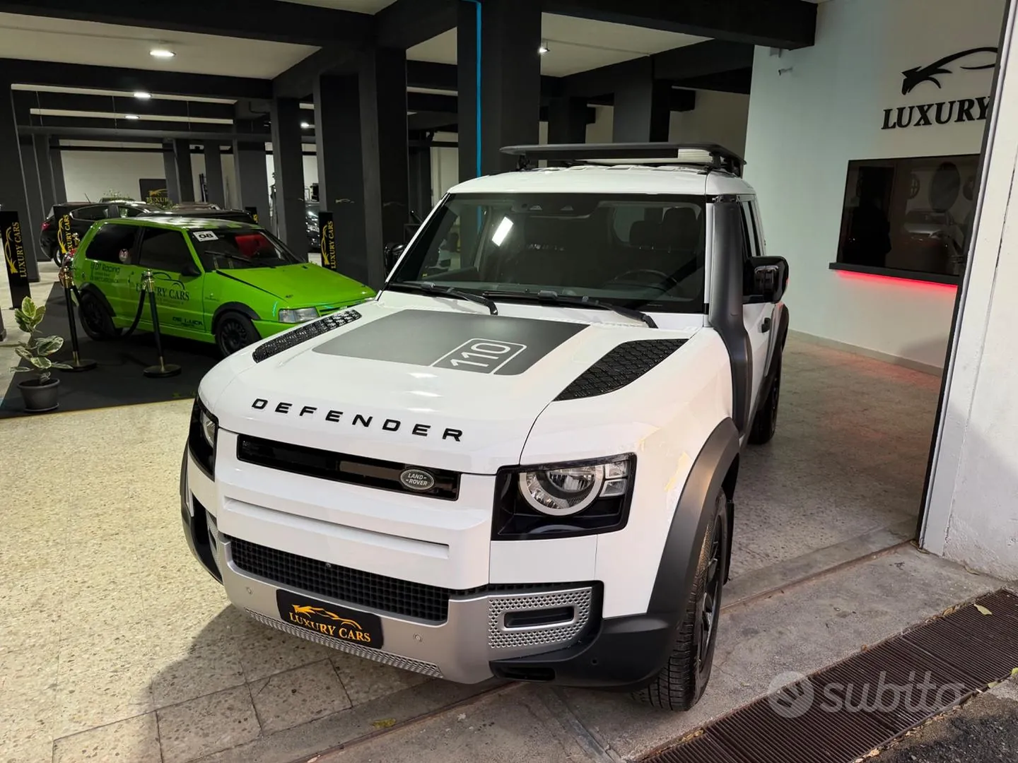 Land Rover Defender 2020 photo 2