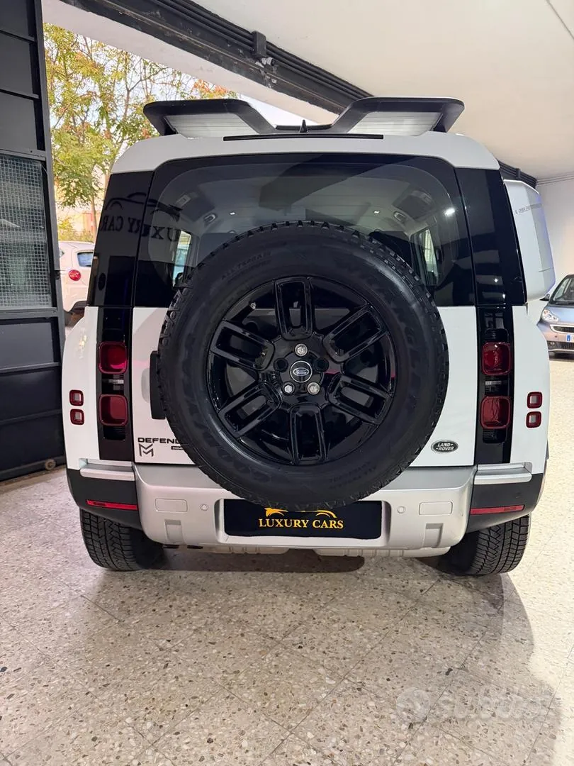 Land Rover Defender 2020 photo 5