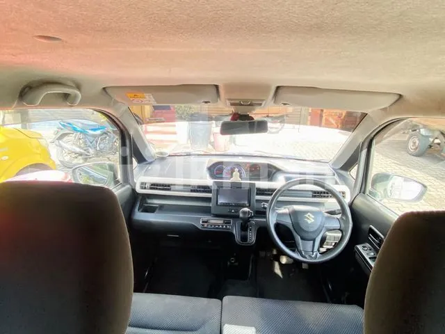 Suzuki Wagon R 2017 photo 4