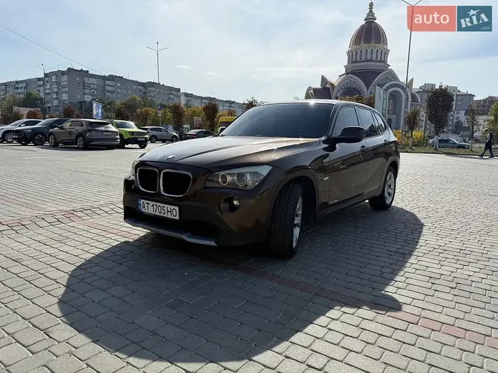 BMW X1 2011 photo 2