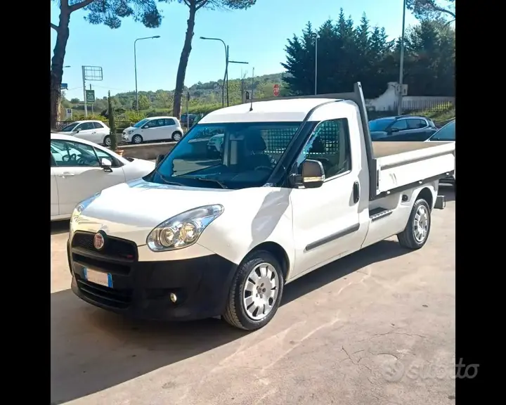 Fiat Doblo 2012 photo 4