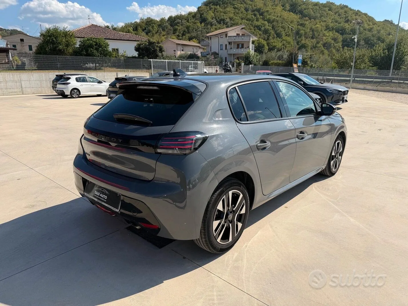 Peugeot 208 2025 photo 4