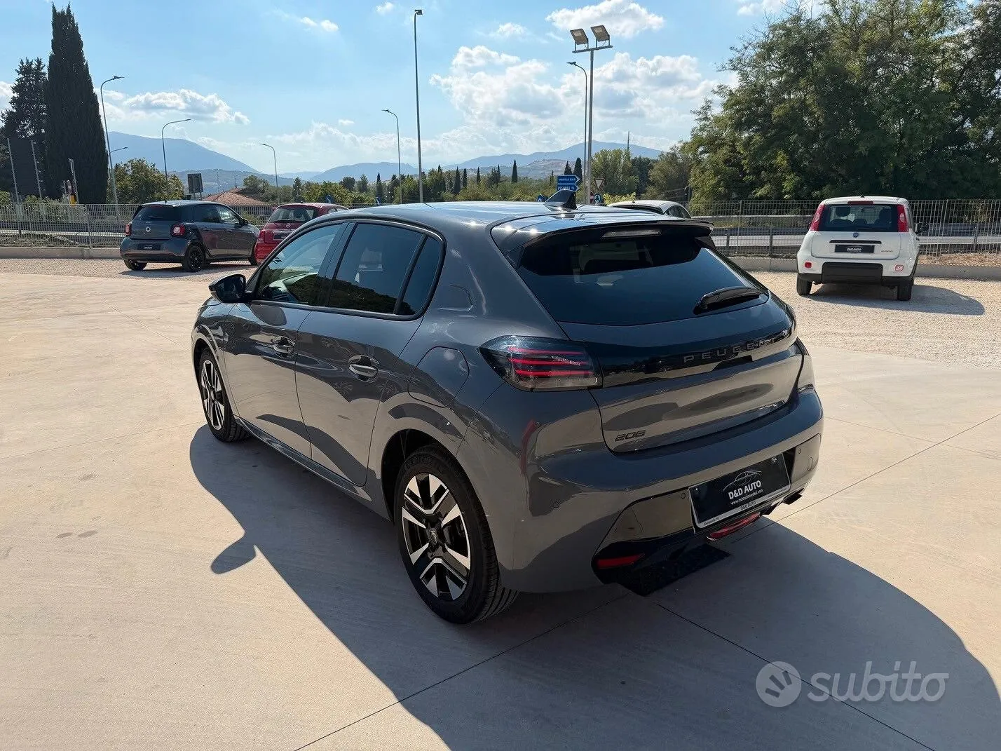 Peugeot 208 2025 photo 3