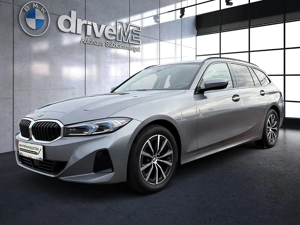 BMW 3 Series 2024 photo 3