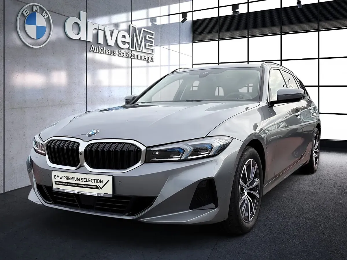 BMW 3 Series 2024 photo 2