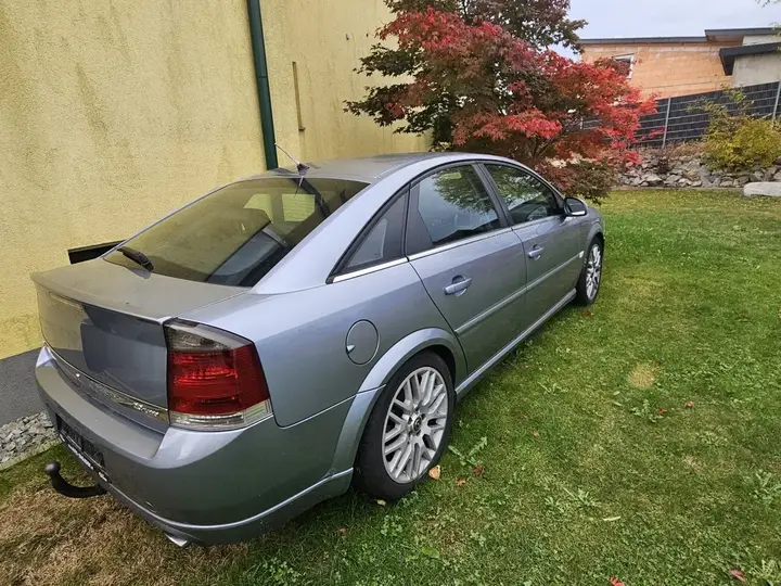 Opel Vectra 2006 photo 2