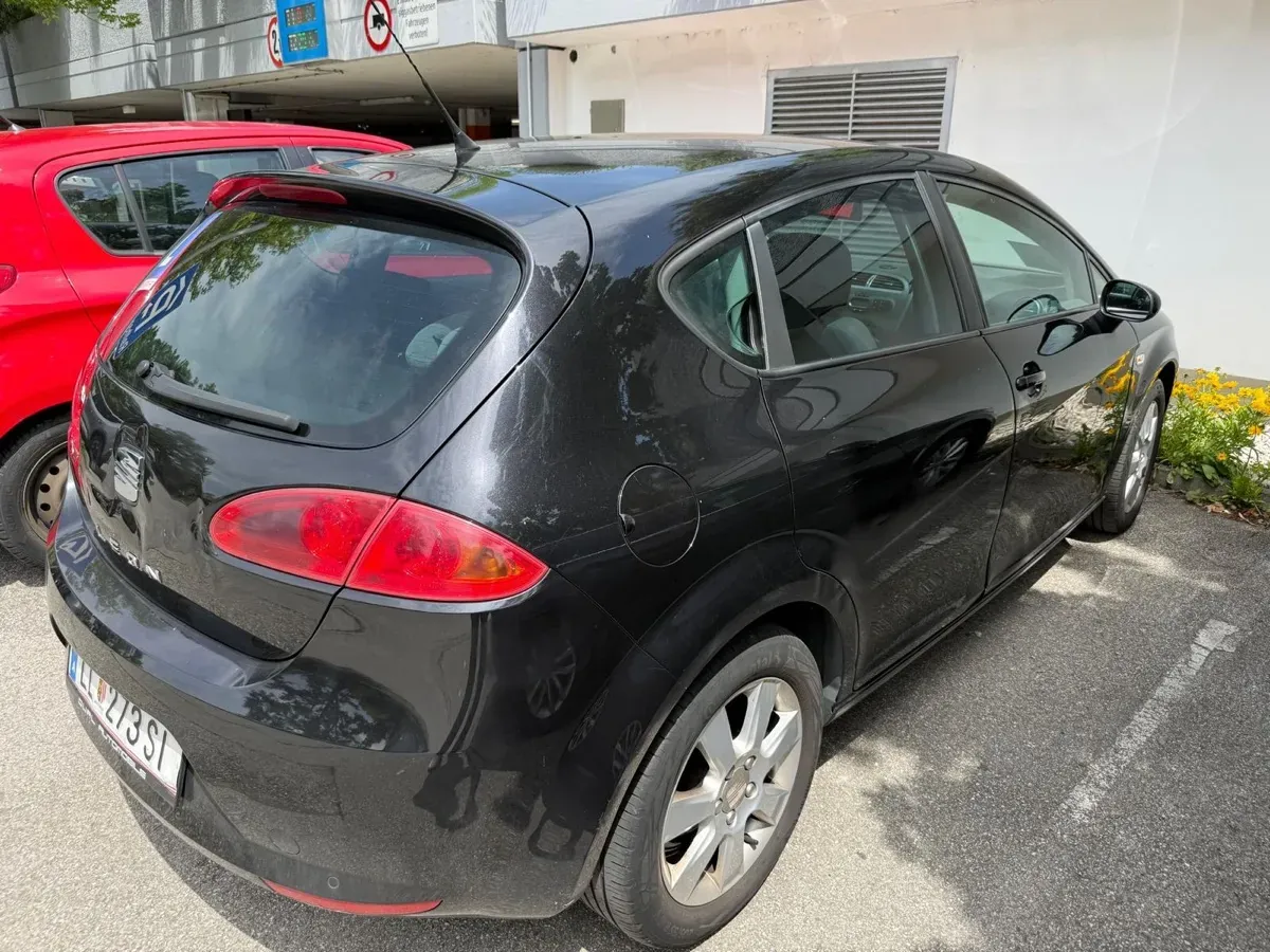 Seat Leon 2009 photo 3