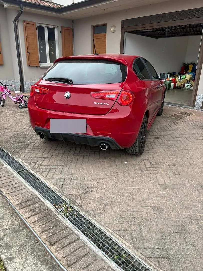 Alfa Romeo Giulietta 2019 photo 3