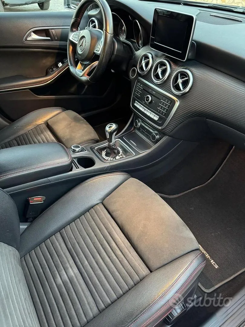 Mercedes-Benz A 2016 photo 5