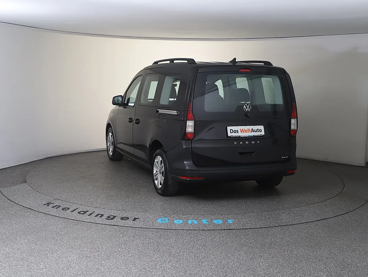Volkswagen Caddy 2022 photo 2