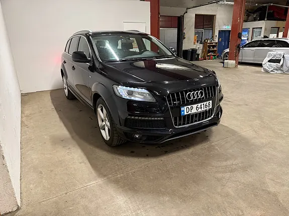 Audi Q7 2014 photo 5