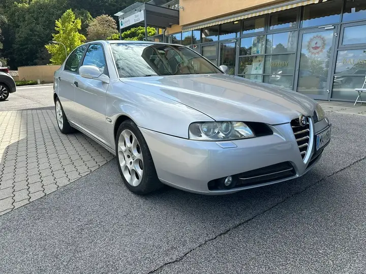 Alfa Romeo 166 2004 photo 2