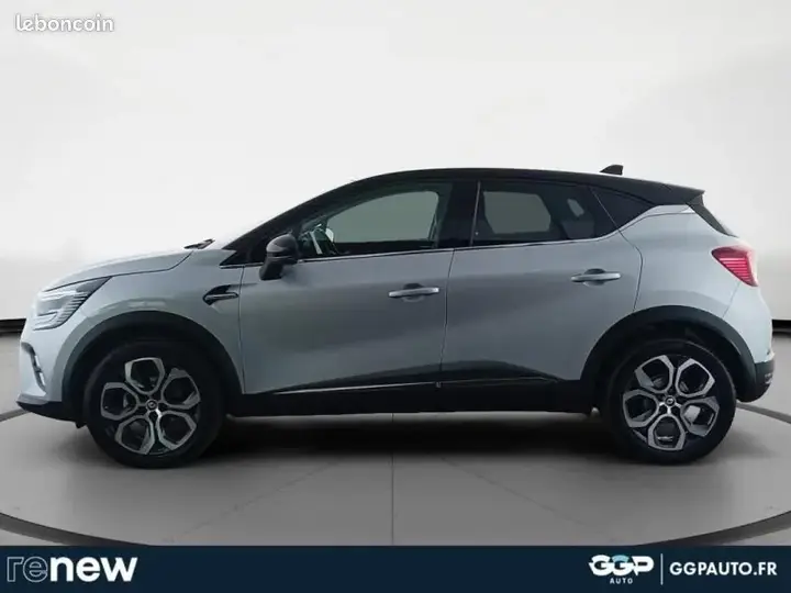 Renault Captur 2023 photo 2