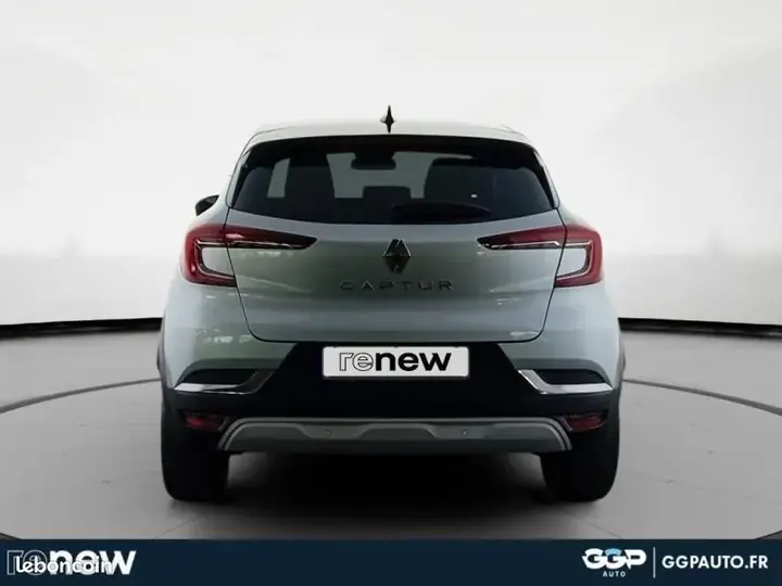Renault Captur 2023 photo 4