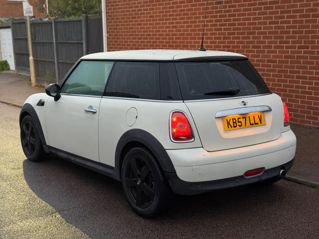 Mini Hatch 2007 photo 4