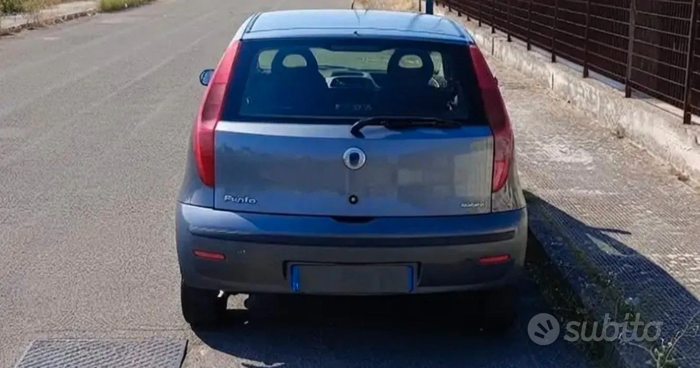 Fiat Punto 2004 photo 4
