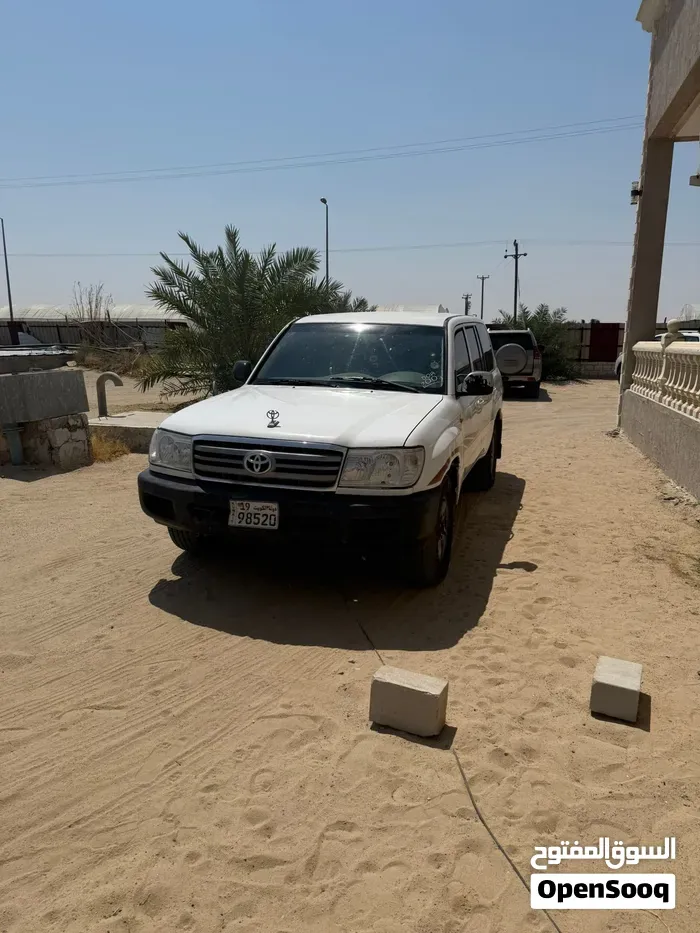Toyota Land Cruiser 2004 photo 4