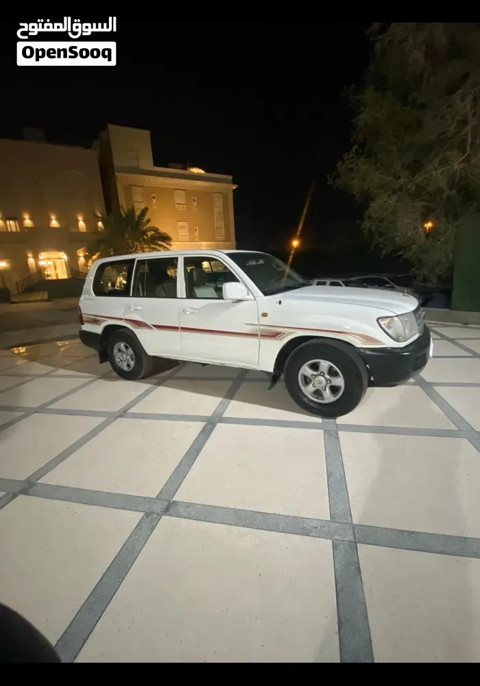 Toyota Land Cruiser 2004 photo 3