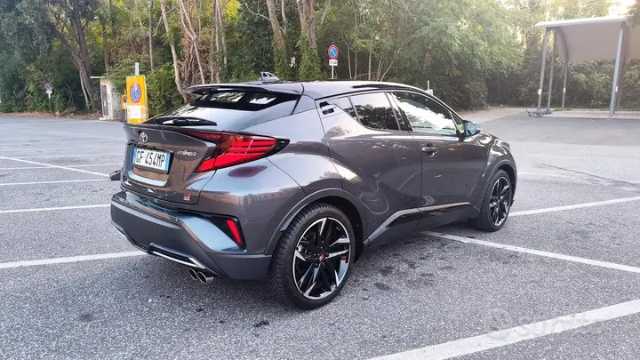 Toyota C-Hr 2021 photo 3
