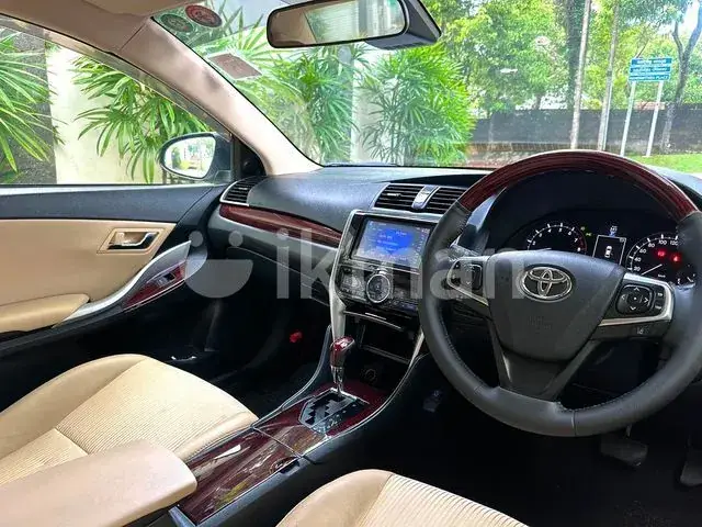Toyota Premio 2017 photo 5