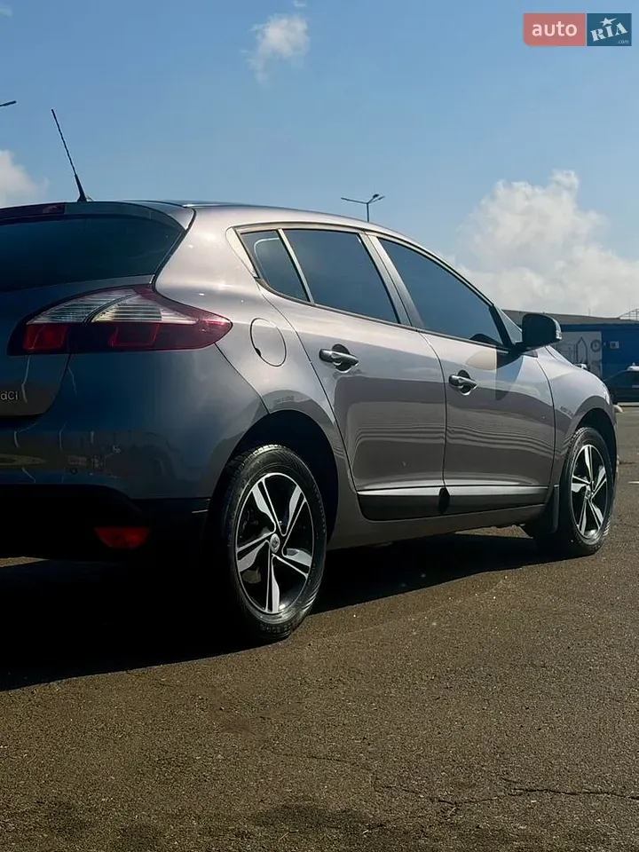 Renault Megane 2015 photo 4
