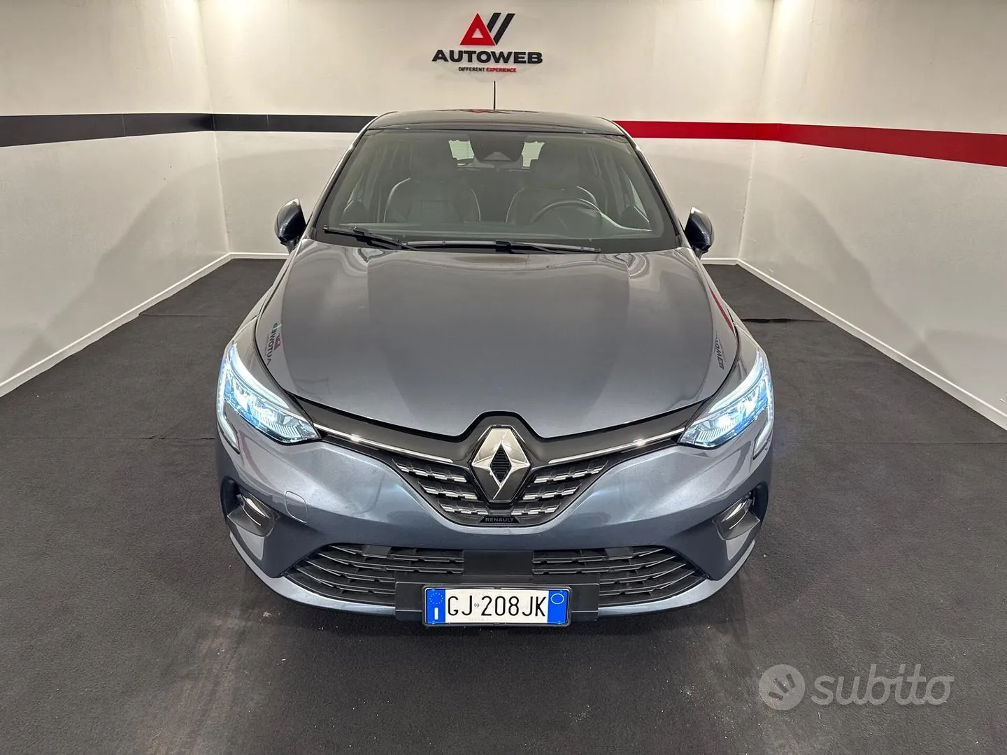 Renault Clio 2021 photo 2
