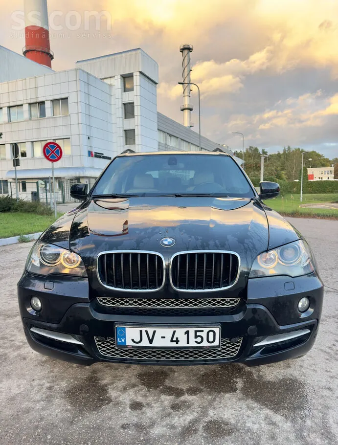 BMW X5 2007 photo 2