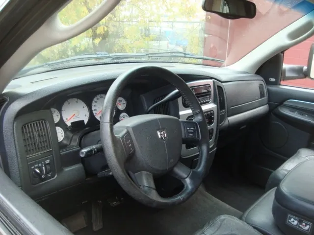 Dodge Ram 2500 2004 photo 5
