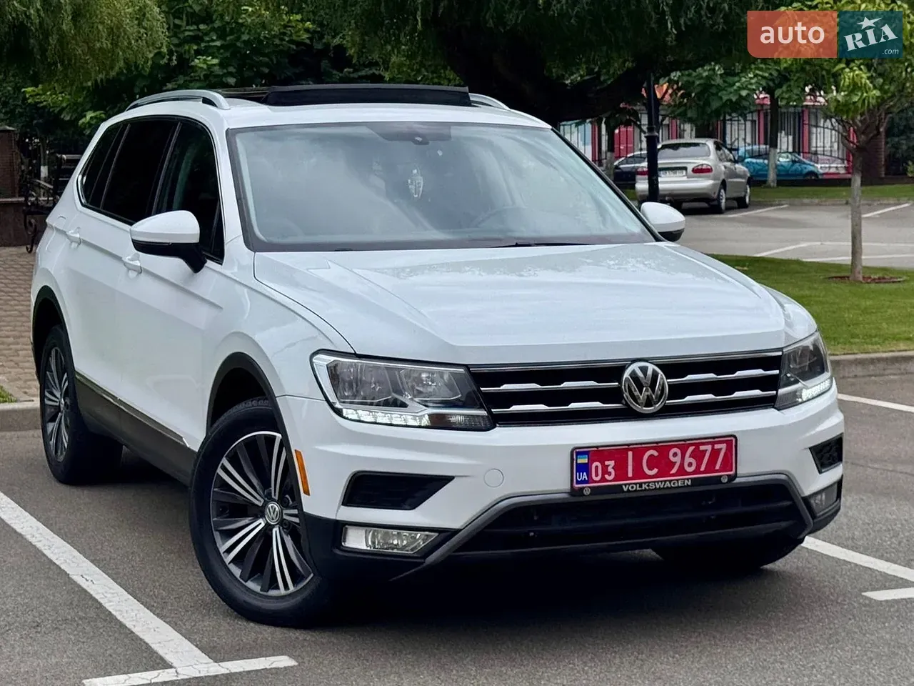 Volkswagen Tiguan 2019 photo 2