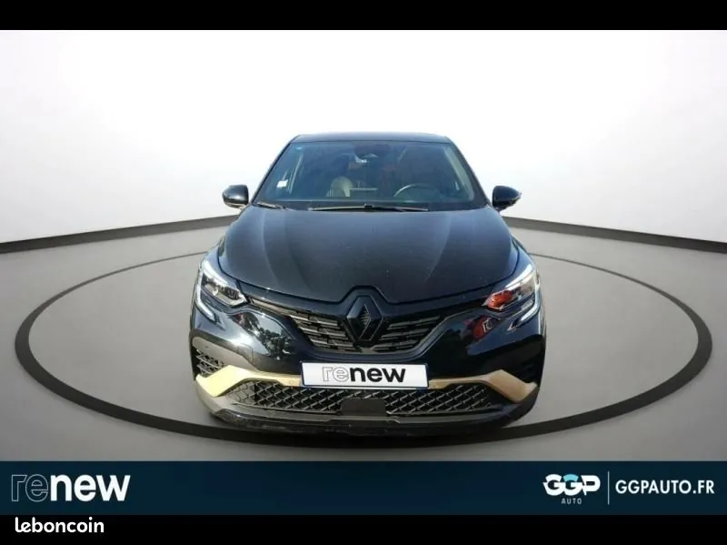 Renault Captur 2023 photo 2