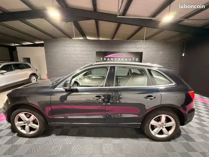 Audi Q5 2009 photo 2