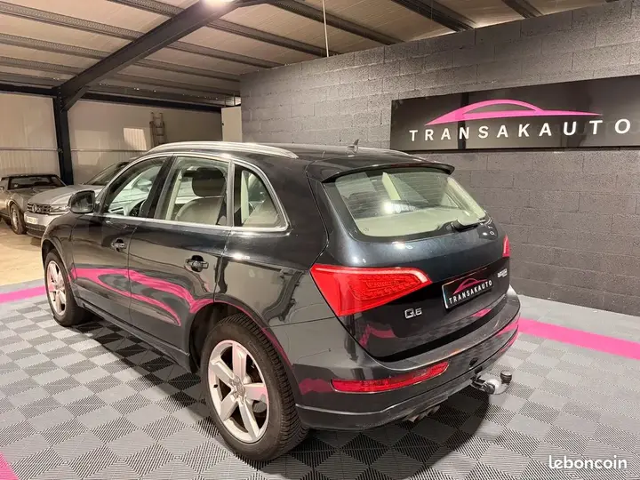 Audi Q5 2009 photo 3