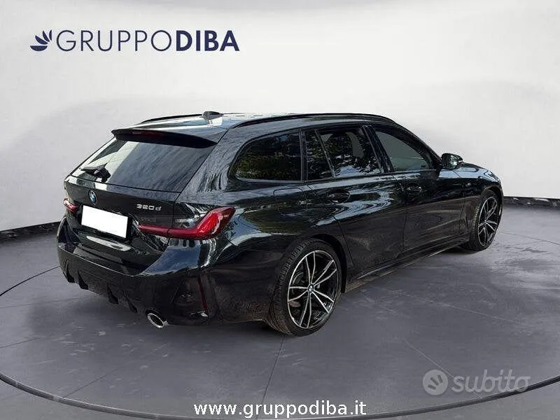 BMW 3 Series 2023 photo 5