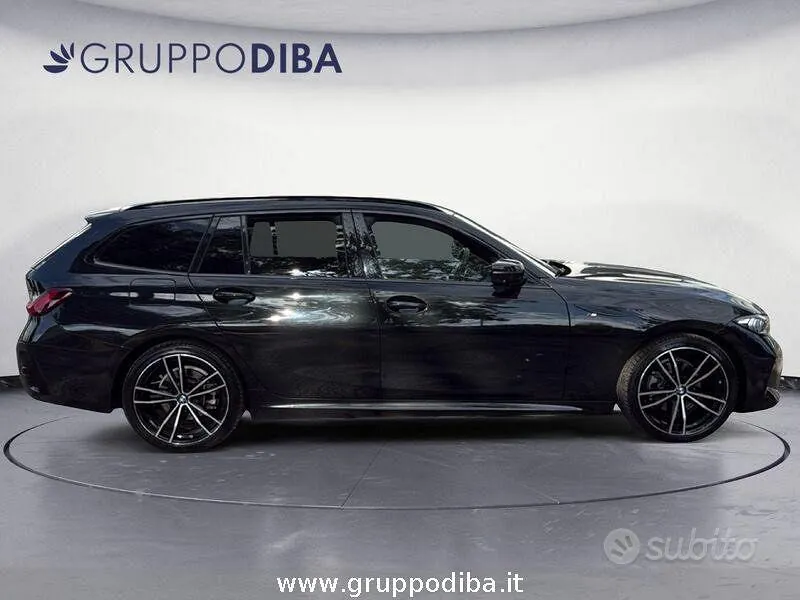 BMW 3 Series 2023 photo 4