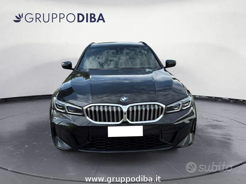 BMW 3 Series 2023 photo 2