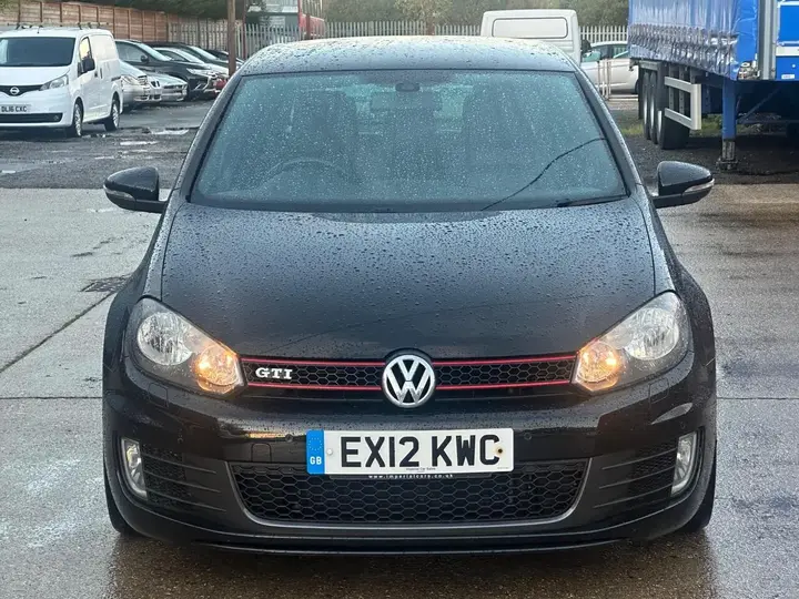 Volkswagen Golf 2012 photo 3