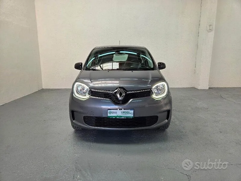 Renault Twingo 2023 photo 2