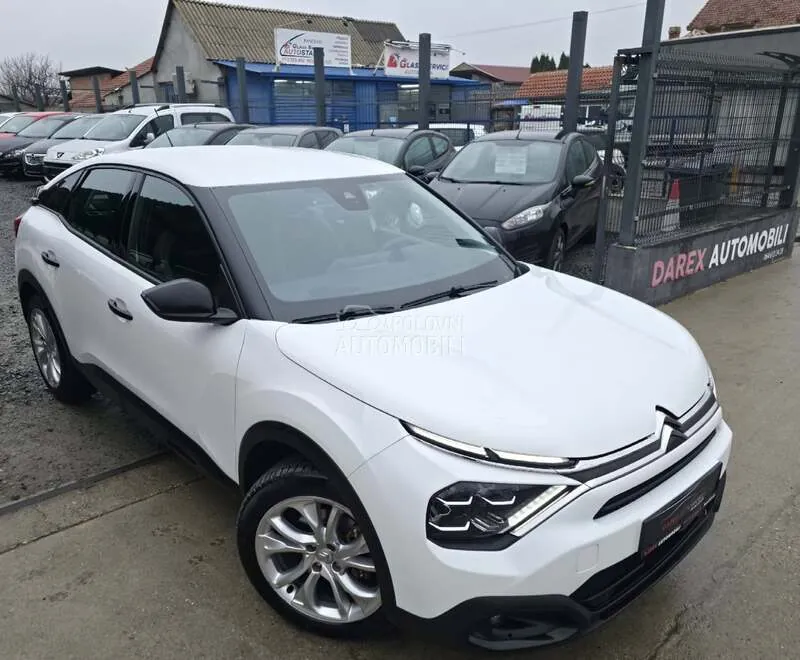 Citroen C4 2022 photo 2