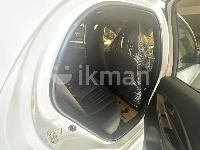 Toyota Yaris photo 5