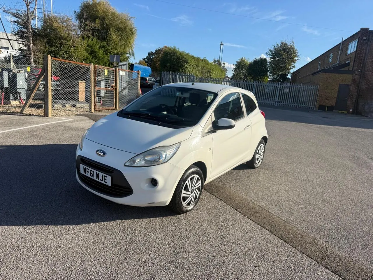 Ford Ka 2011 photo 3
