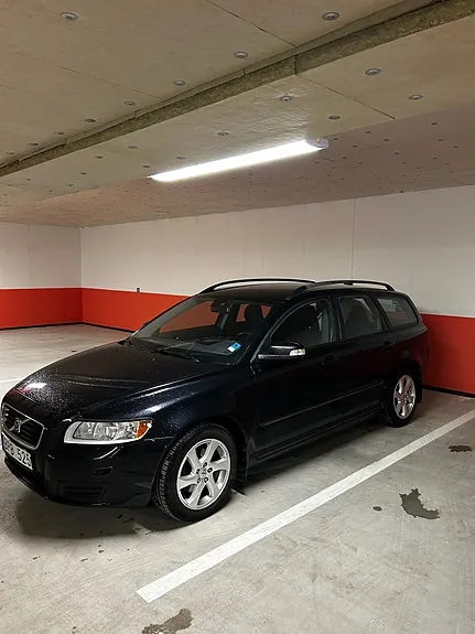 Volvo V50 2009 photo 2