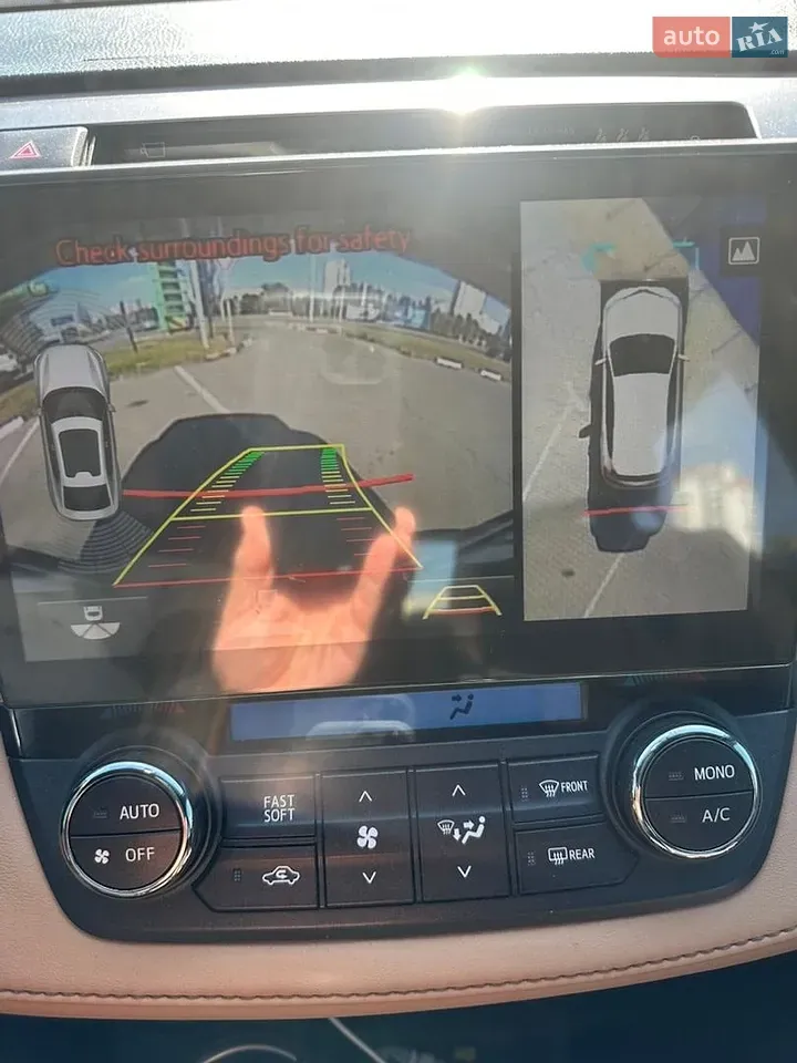 Toyota Rav4 2017 photo 5